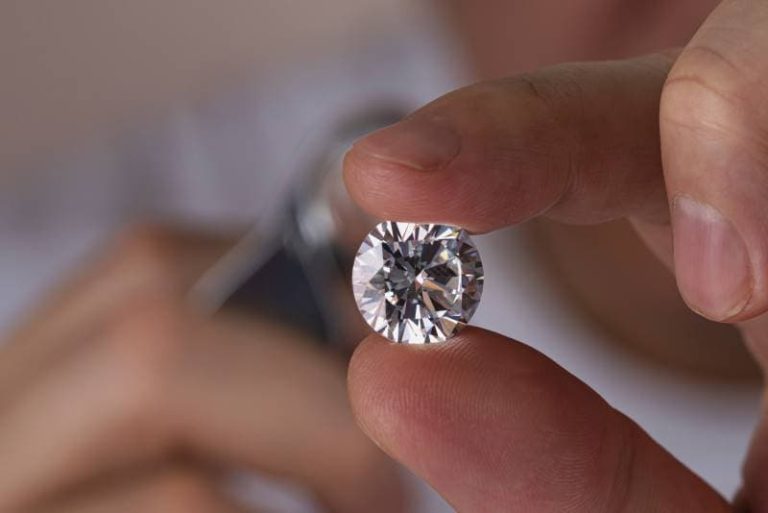 Diamond evaluation