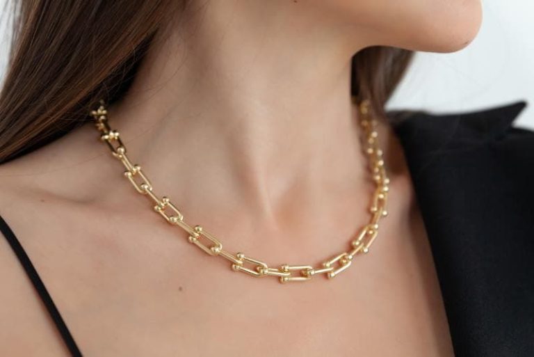Woman wearing necklace chain