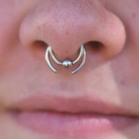 Erika Septum piercings