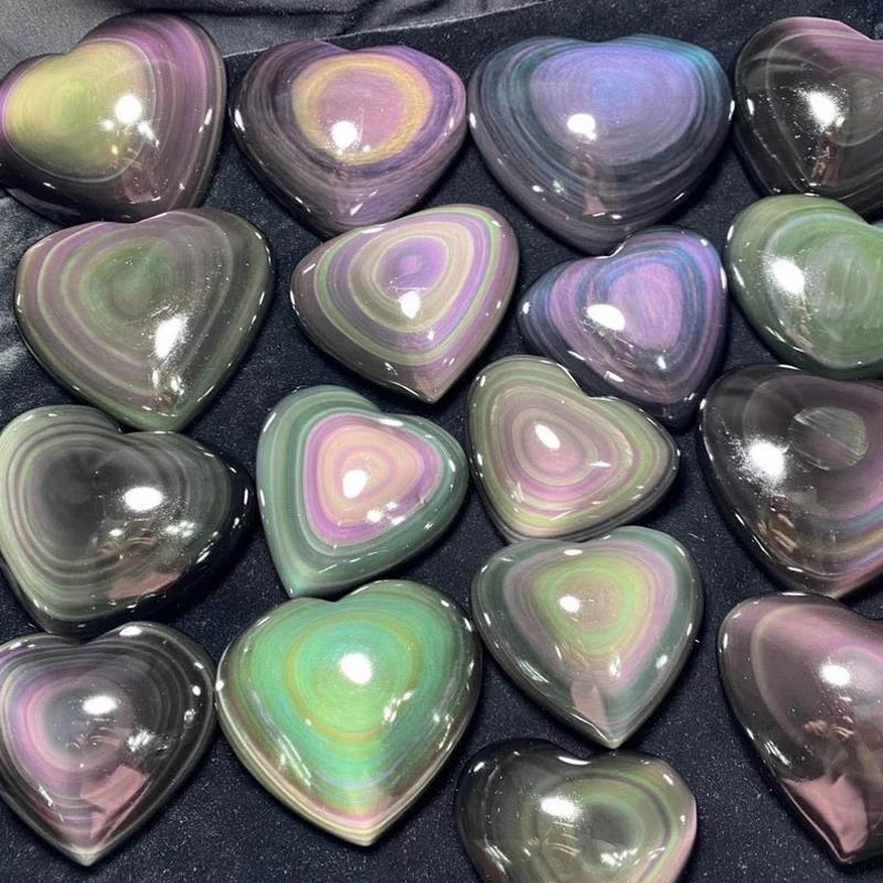 Rainbow Obsidian's properties:: golden Obsidian Heart