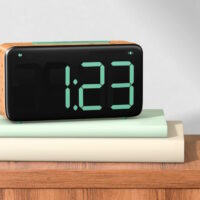 alarm clock showing 1:23