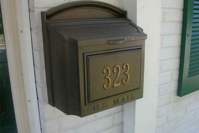323-mail-box