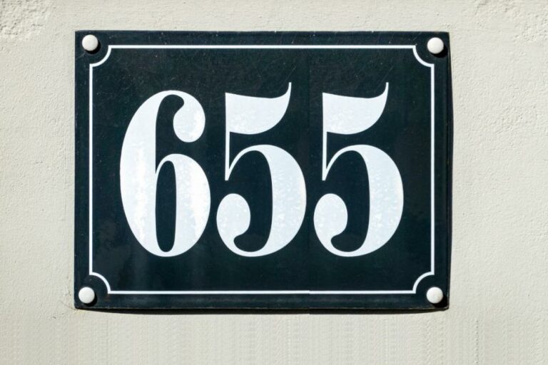 655 house number sign