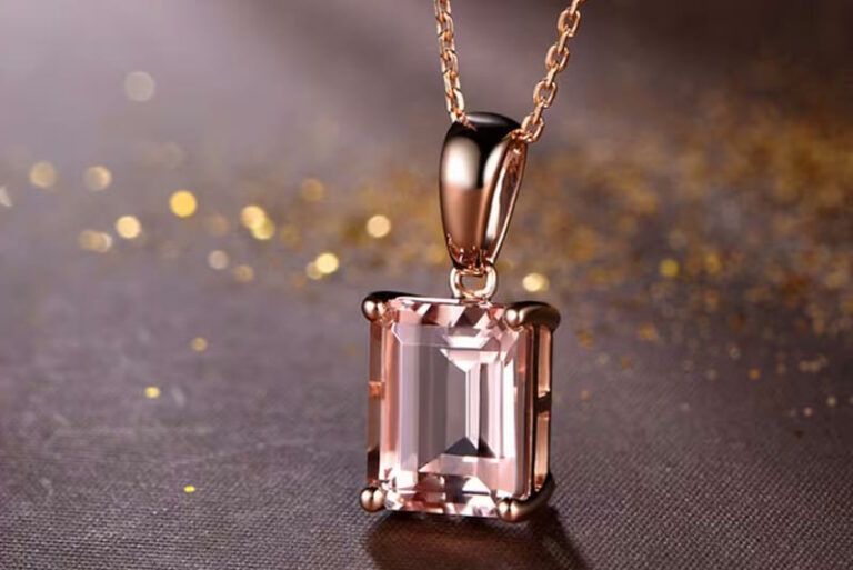 3.5 Ct Natural Morganite Necklace