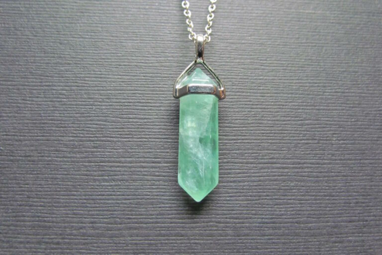 Green Calcite Necklace In Sterling Silver
